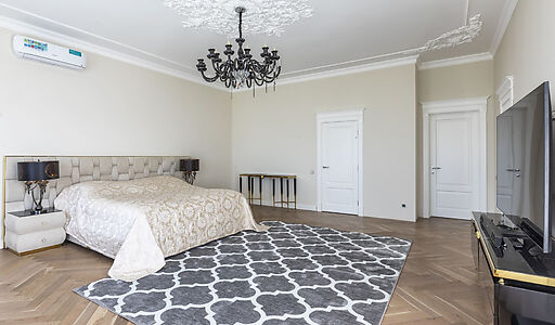 Особняк в кп Шато Соверен