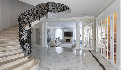 Особняк в кп Шато Соверен