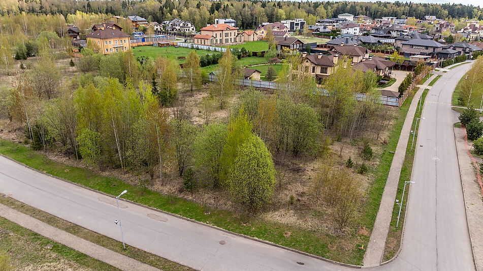 Большой участок в КП Аврора