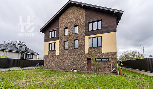 Просторный дом в КП Пестово Лайф