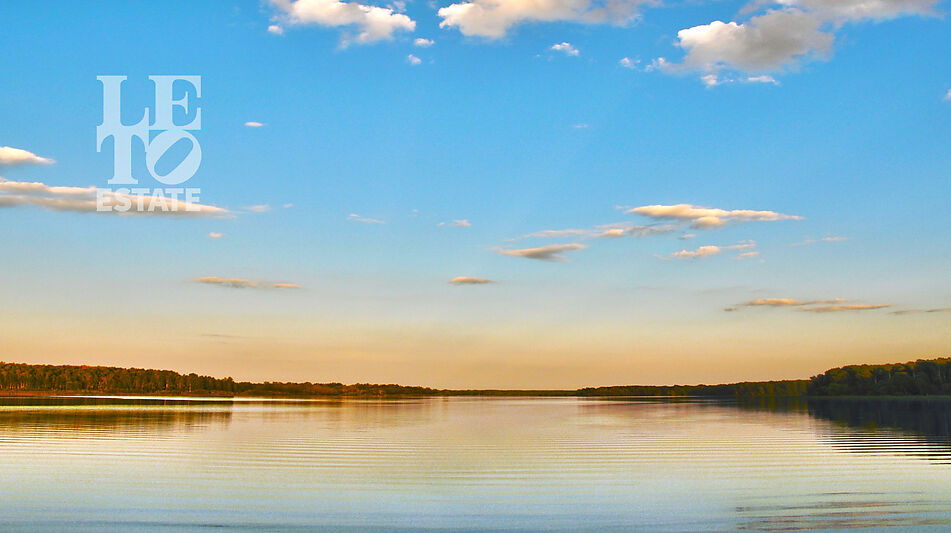 Участок на первой линии в Нефтино