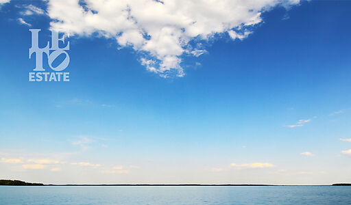 Участок с видом на Волгу