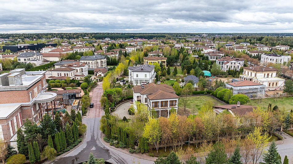 Дом с участком 55 сот в Монолит