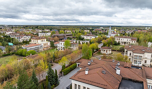 Дом с участком 55 сот в Монолит