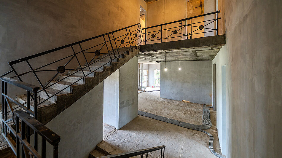 Дом с участком 55 сот в Монолит