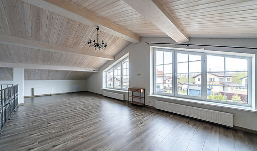 Просторный дом в п. Спас-Каменка