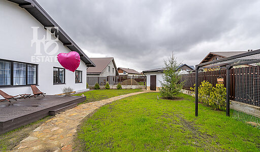 Просторный дом в п. Спас-Каменка