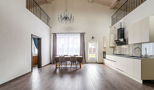 Просторный дом в п. Спас-Каменка