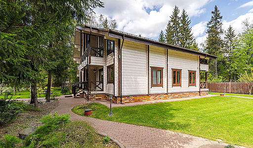 Дом в лесу в КП Руза Фэмили Парк