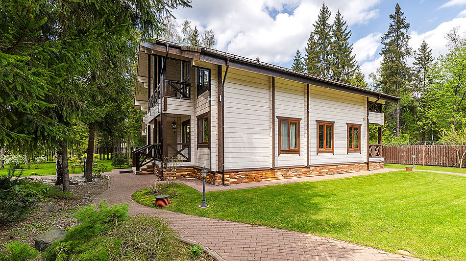 Дом в лесу в КП Руза Фэмили Парк