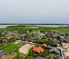 Деревянный дом в Московском море