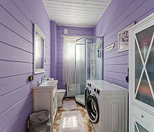 Деревянный дом в Московском море