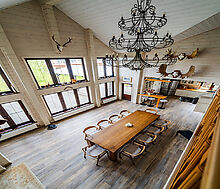 Деревянный дом в Московском море