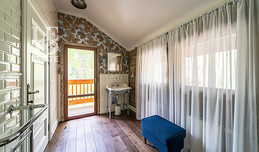 Дом с видом на Волгу в Раздолье