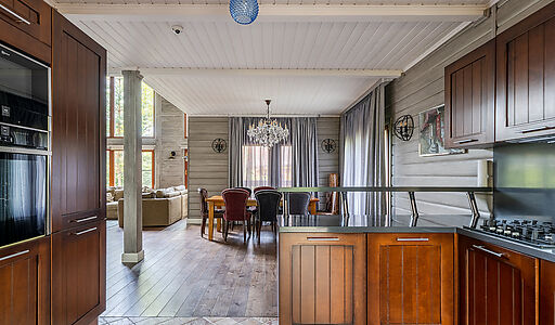 Дом с видом на Волгу в Раздолье