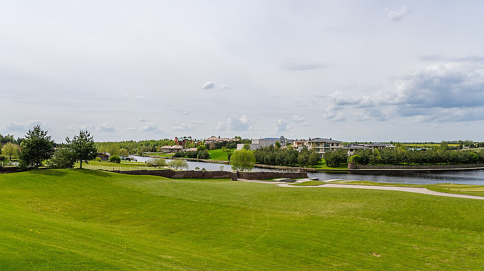 Участок в Завидово Гольф