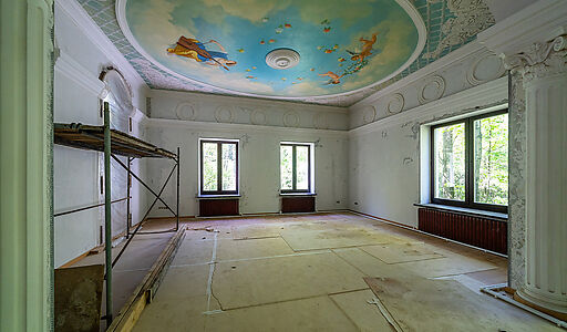 Усадьба в лесу в Таганьково