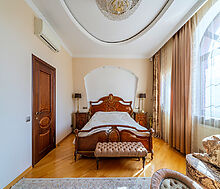 Дом с бассейном в КП Лазурь