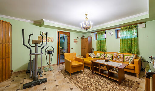 Дом с бассейном в КП Лазурь