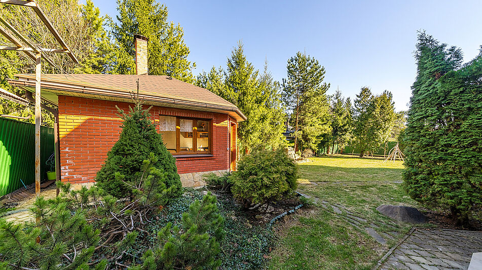 Дом с бассейном в КП Лазурь