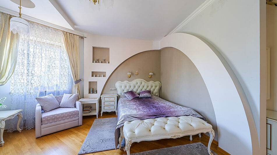 Дом с бассейном в КП Лазурь