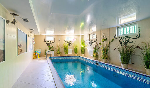 Дом с бассейном в КП Лазурь