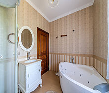 Дом с бассейном в КП Лазурь