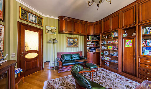 Дом с бассейном в КП Лазурь