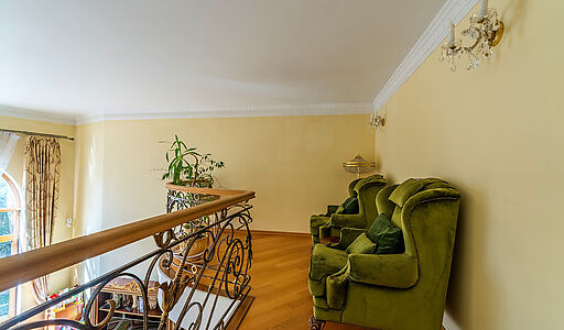 Дом с бассейном в КП Лазурь