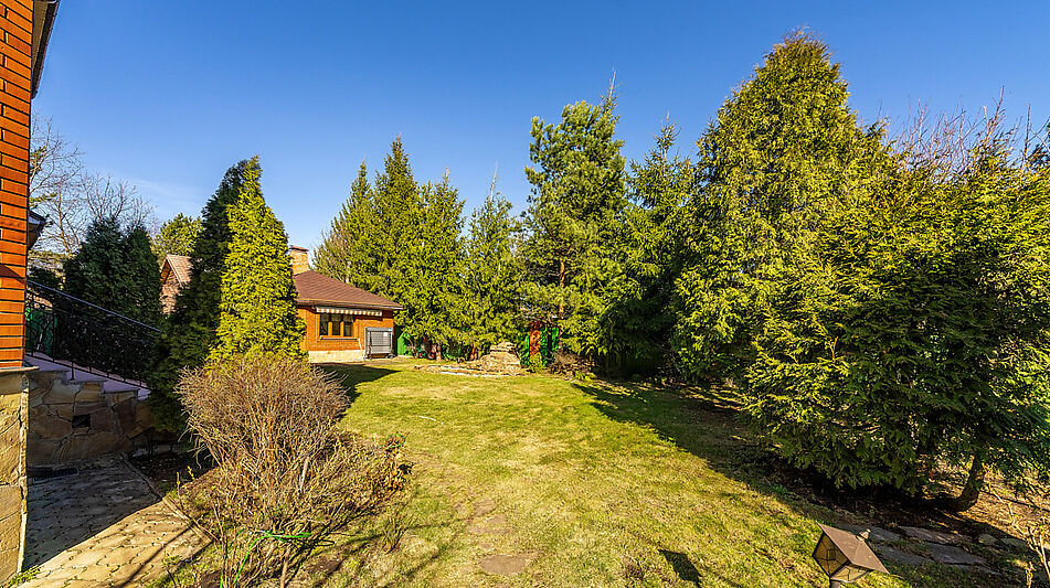 Дом с бассейном в КП Лазурь