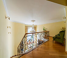 Дом с бассейном в КП Лазурь