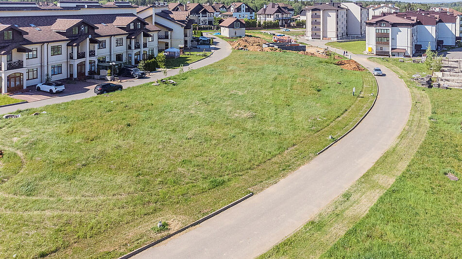 Участок в КП Сорочаны