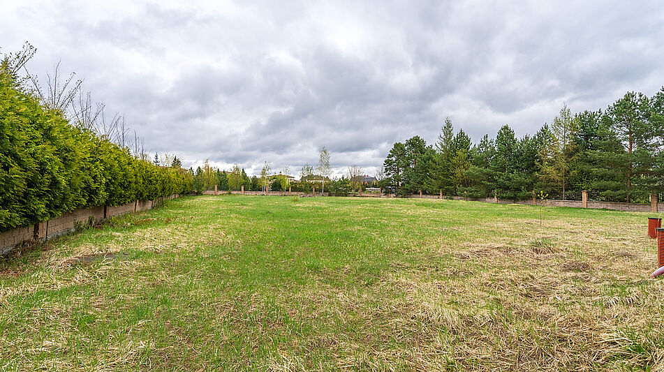 Большой участок в КП Монолит