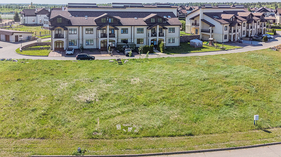 Участок в КП Сорочаны