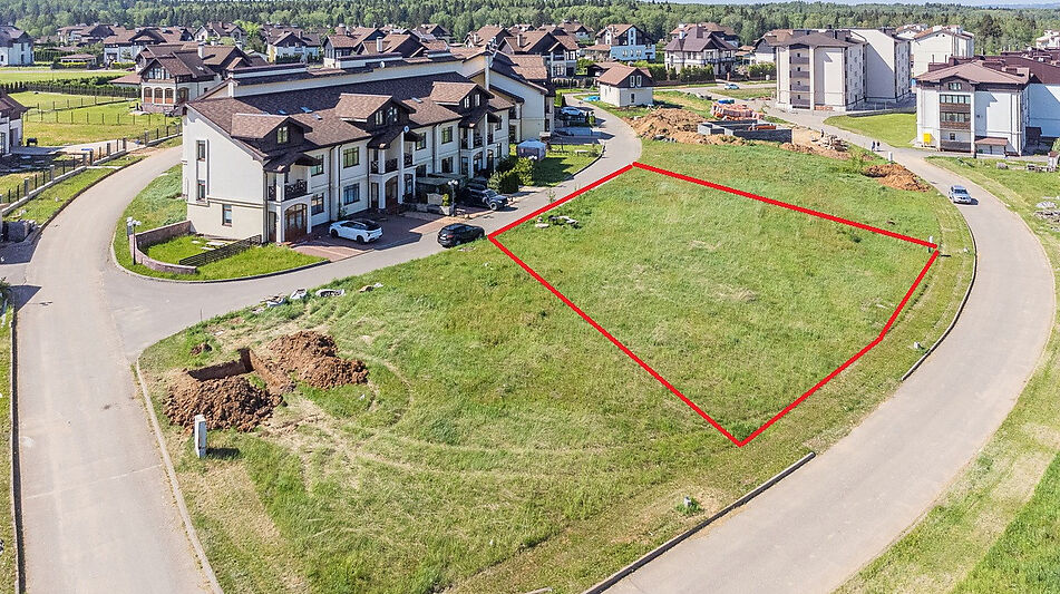 Участок в КП Сорочаны