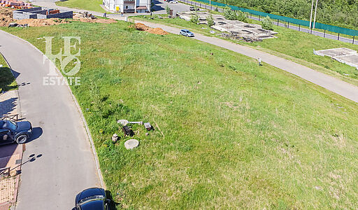 Участок в КП Сорочаны