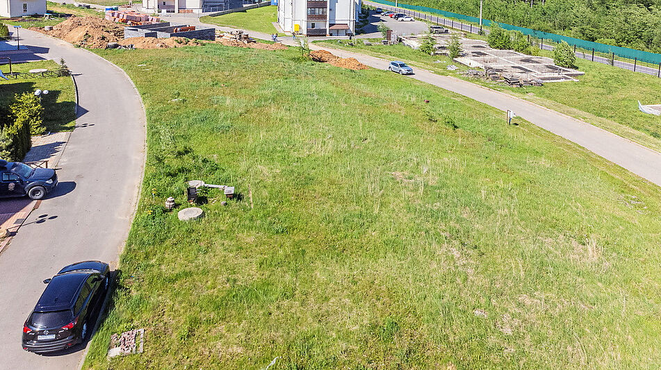 Участок в КП Сорочаны