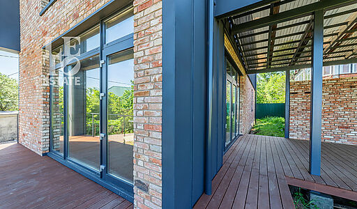 Барнхаус в Озерецком