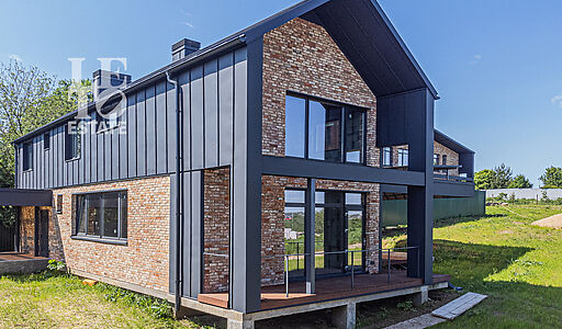 Барнхаус в Озерецком