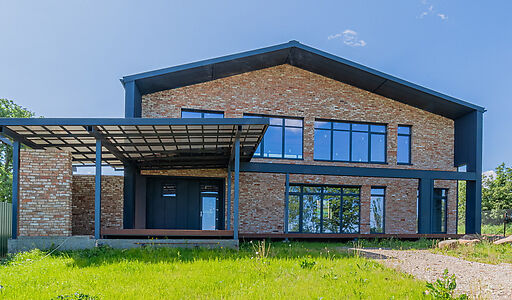 Современный дом в Озерецком