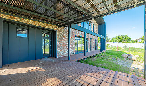 Современный дом в Озерецком