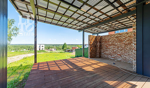 Современный дом в Озерецком