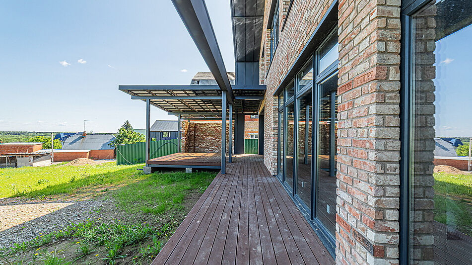 Современный дом в Озерецком