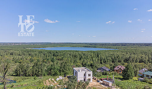 Современный дом в Озерецком