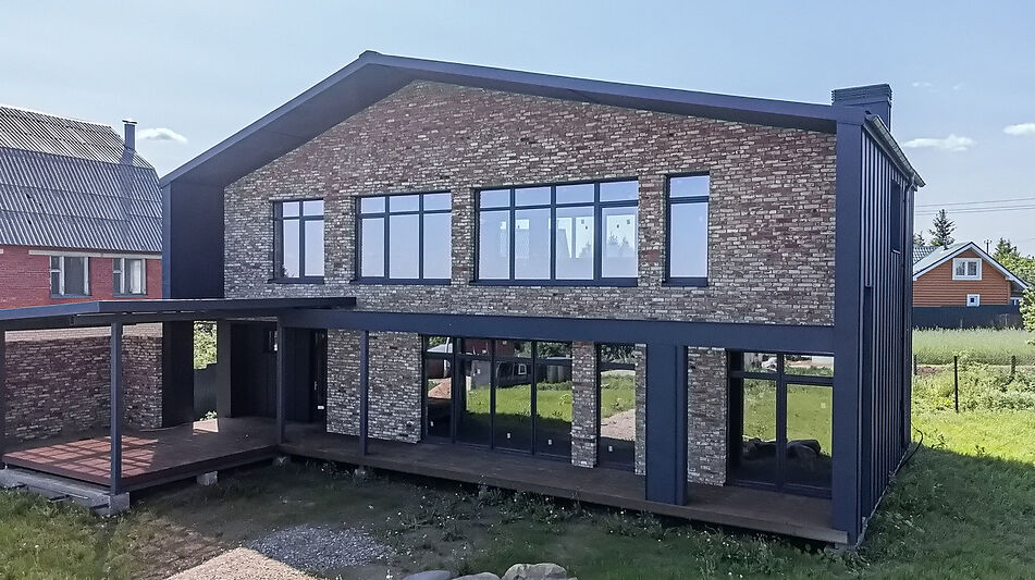 Современный дом в Озерецком