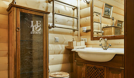 Дом у воды в КП Новое время