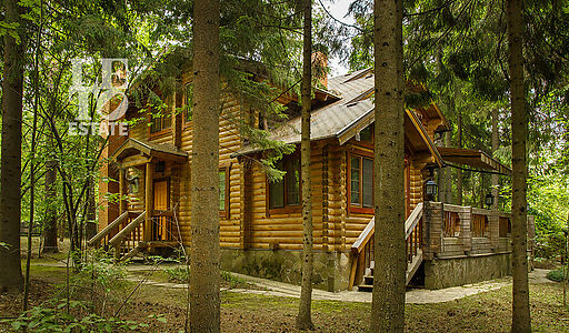 Дом у воды в КП Новое время