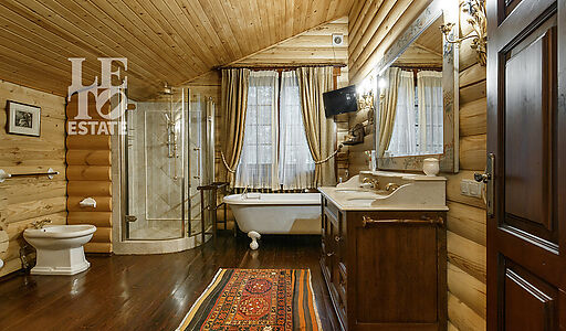 Дом у воды в КП Новое время