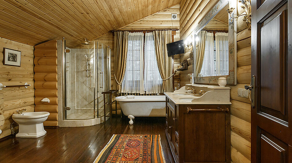 Дом у воды в КП Новое время