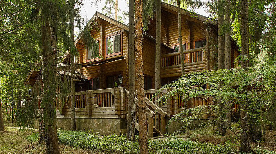 Дом у воды в КП Новое время